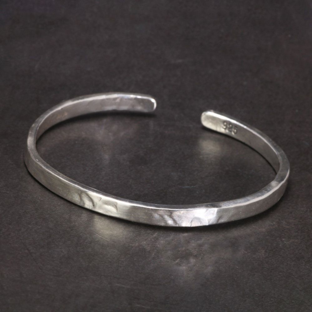 Bracelete Martelado Artesanal - Prata 925 4mm (Ajustável)