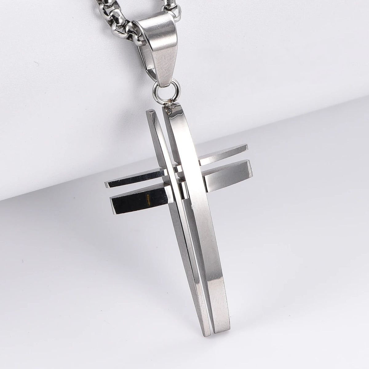 Colar Cruz - Aço Inoxidável
