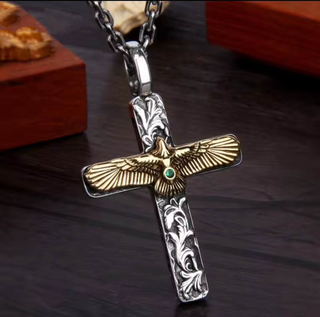 Pingente Cruz Águia Imperial - Prata 925 com Zircônia Verde