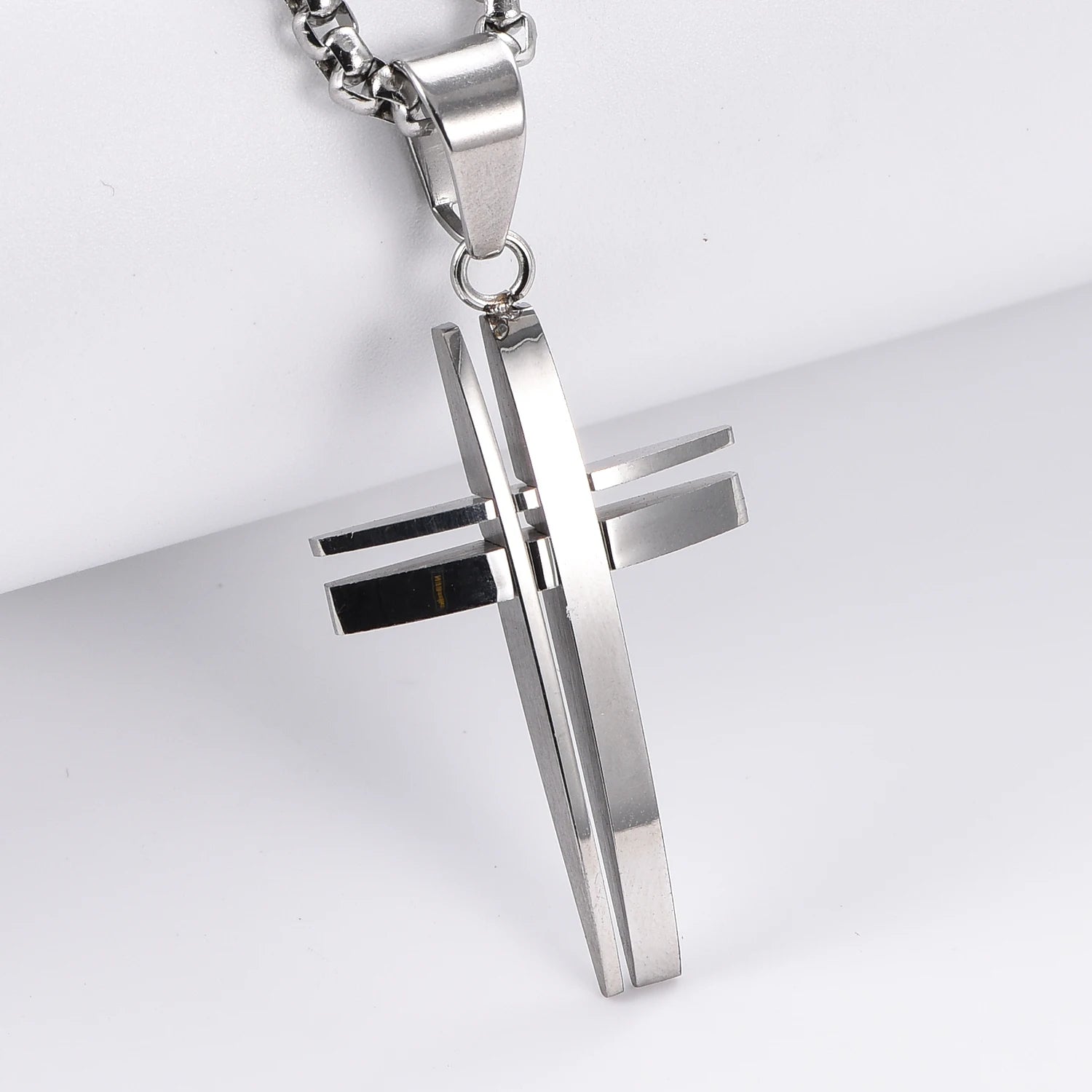 Colar Cruz - Aço Inoxidável