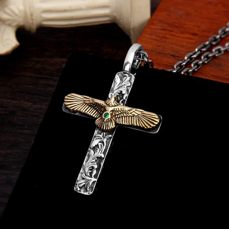 Pingente Cruz Águia Imperial - Prata 925 com Zircônia Verde