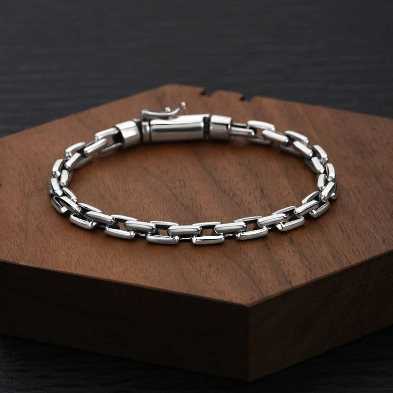 49951256117559|49951256150327|49951256183095|49951256215863|49951256248631