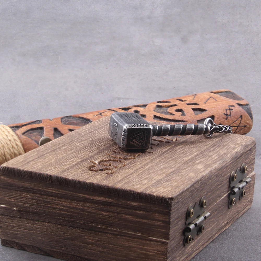 Colar Mjölnir Viking - Aço Inoxidável