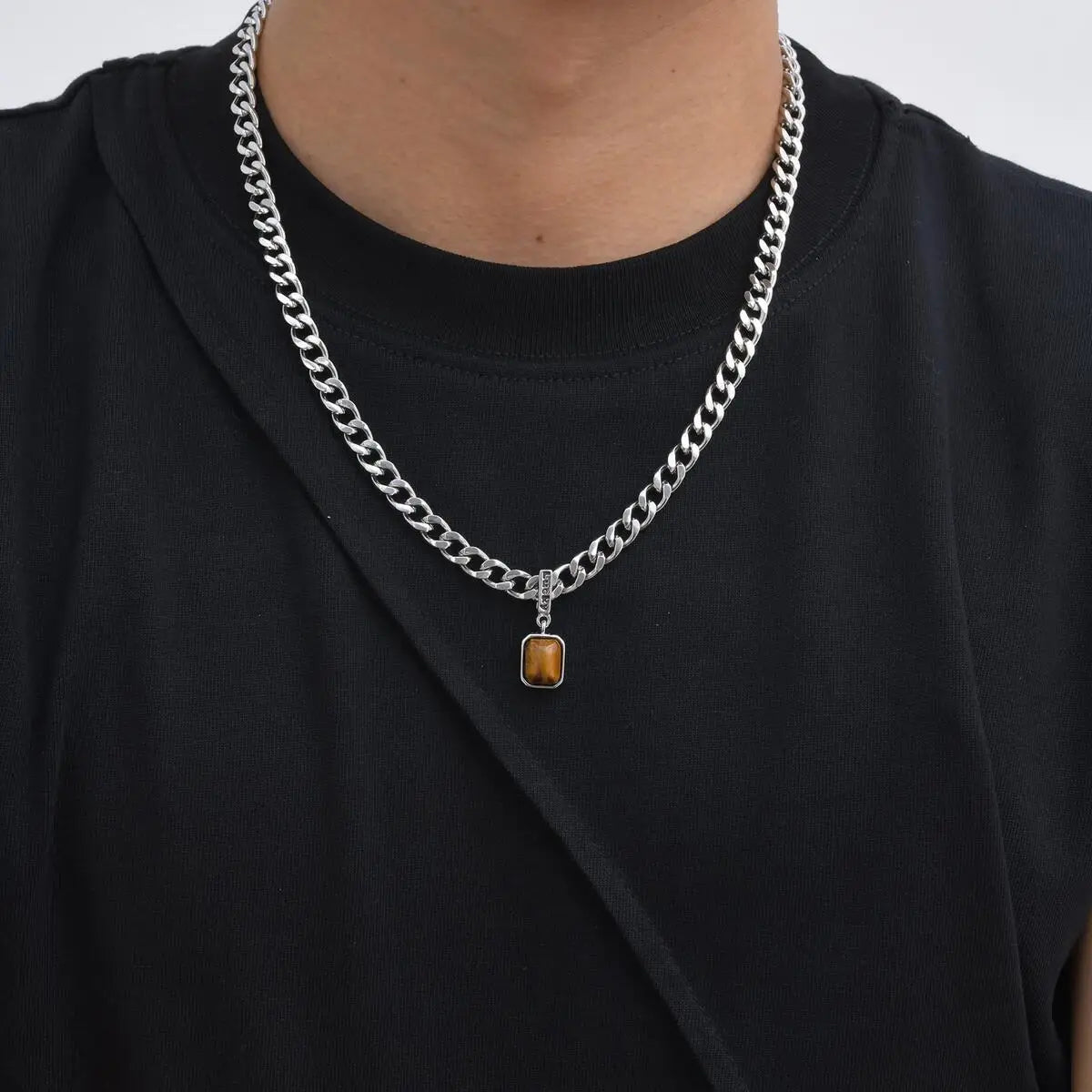 Colar Lucky - Pedra e Aço (Boa Sorte)