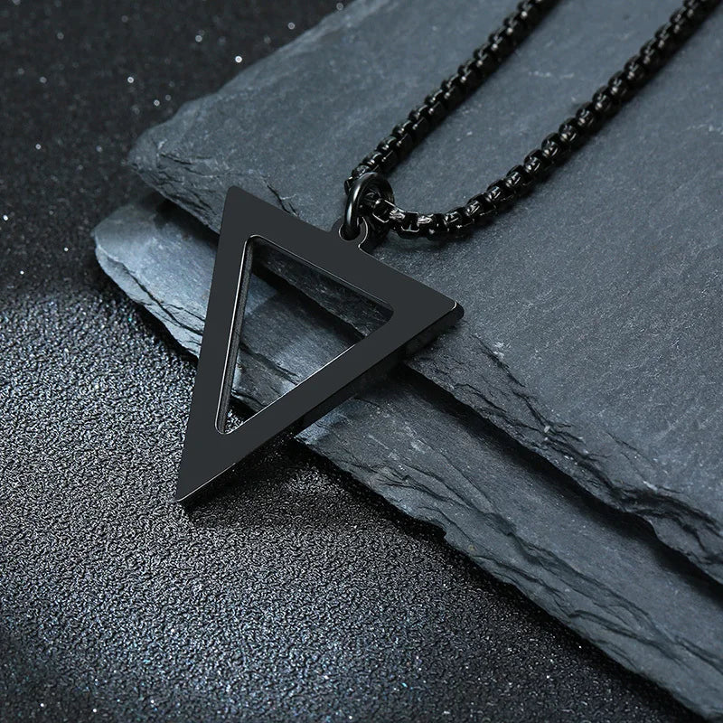 Colar Triangle