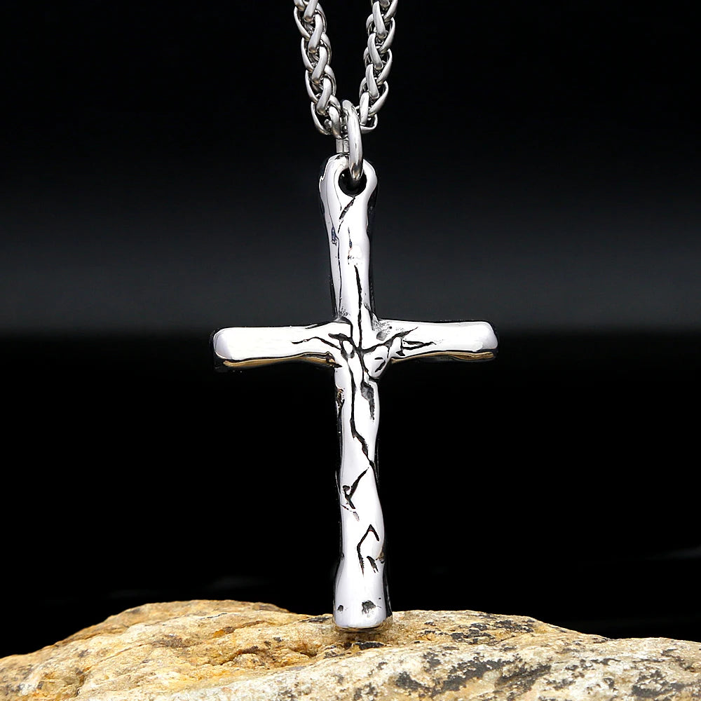 Colar Cruz Forjada - Aço Inoxidável